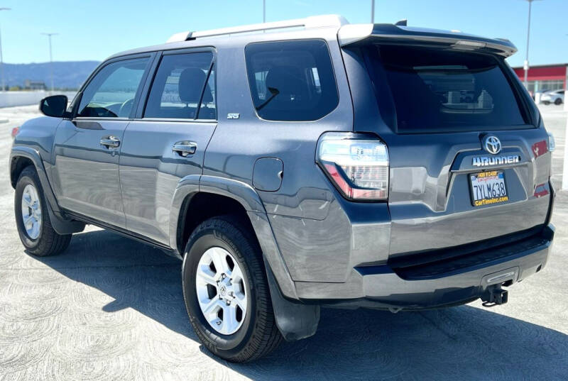 2017 Toyota 4Runner SR5