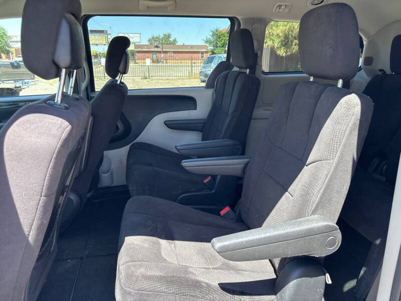 2013 Dodge Grand Caravan SE