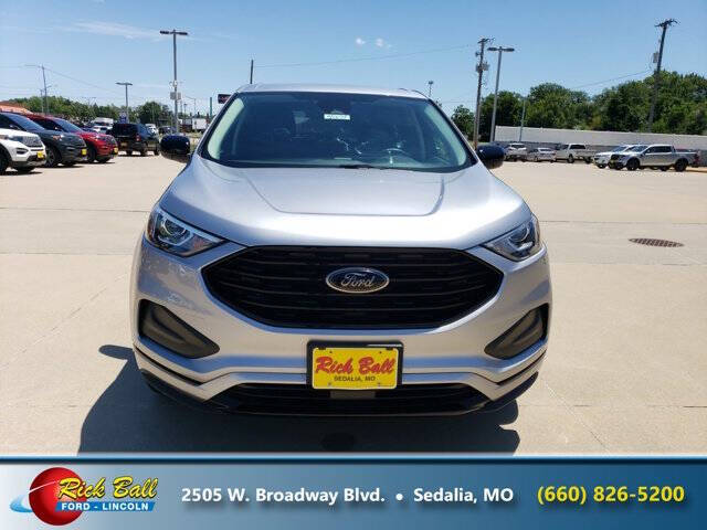 Used 2024 Ford Edge SE with VIN 2FMPK4G94RBA09022 for sale in Kansas City