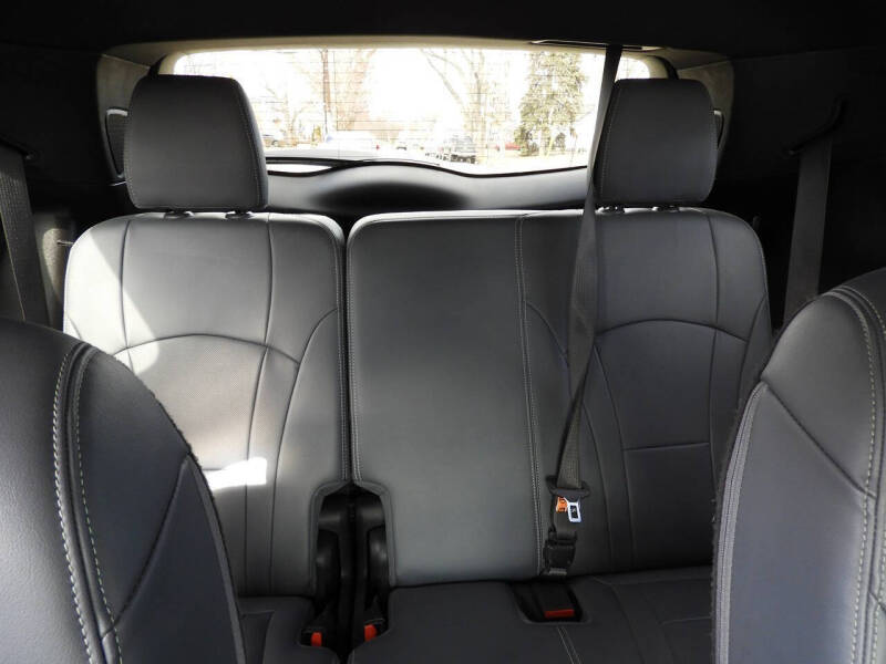 2022 Buick Enclave Essence