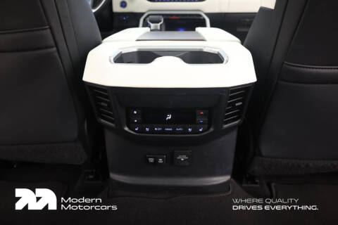 2024 Toyota Sequoia Capstone