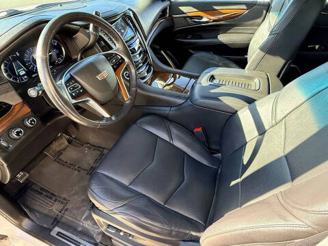 2019 Cadillac Escalade ESV Luxury