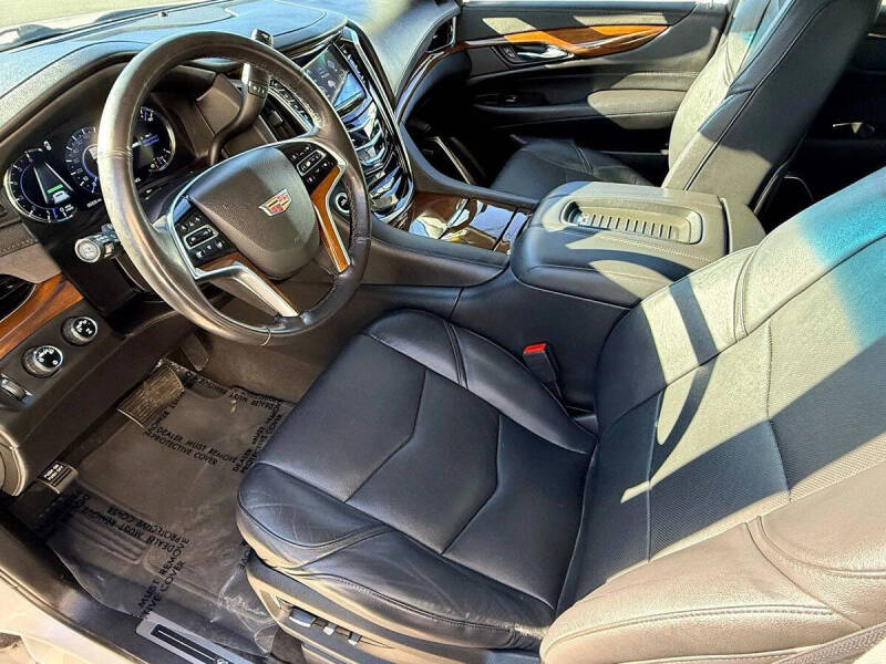 2019 Cadillac Escalade ESV Luxury