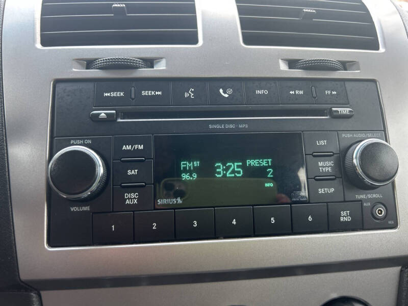 2009 Dodge Avenger SE