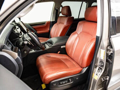 2021 Lexus LX 570 Three-Row