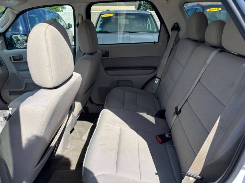 2011 Ford Escape XLT