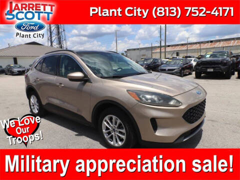 2020 Ford Escape SE