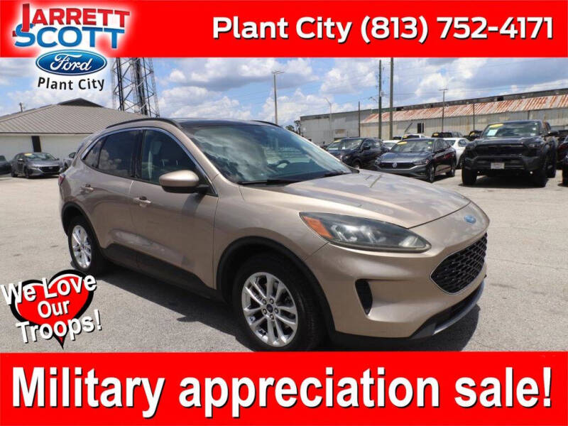 2020 Ford Escape SE