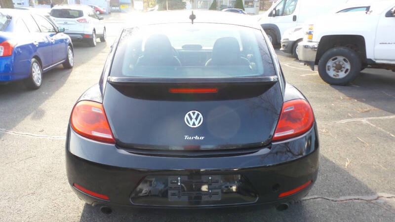 2013 Volkswagen Beetle Turbo PZEV Fender Edition