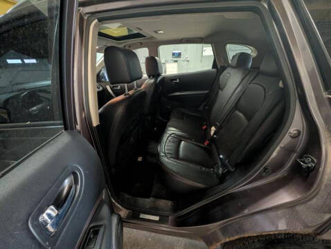 2009 Nissan Rogue S