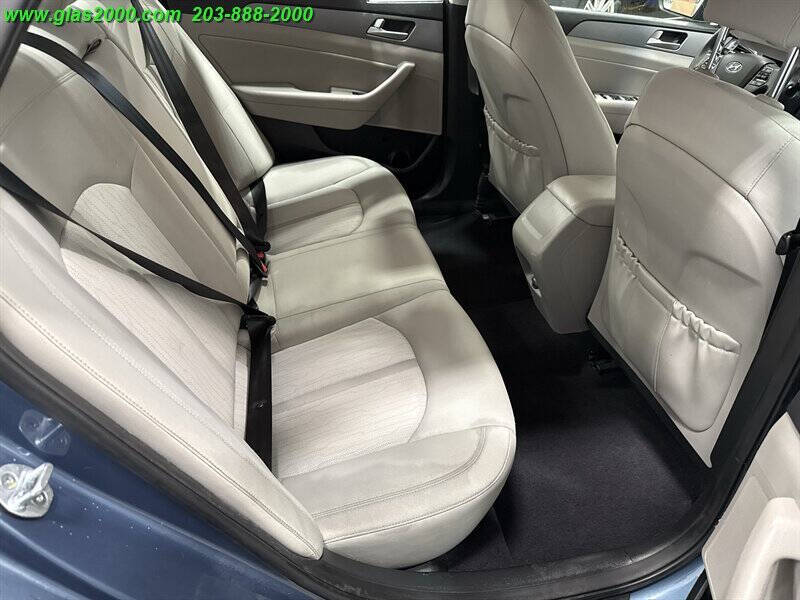 2016 Hyundai Sonata Hybrid SE