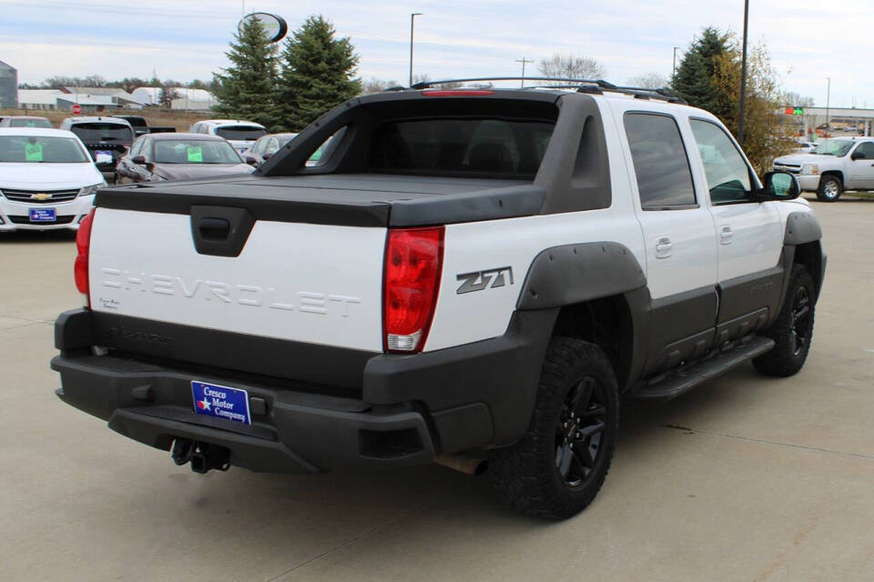 2003 Chevrolet Avalanche for sale at Cresco Motor Company in Cresco, IA