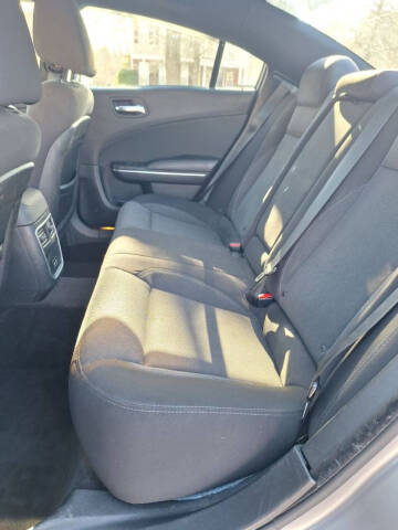 2015 Dodge Charger SE