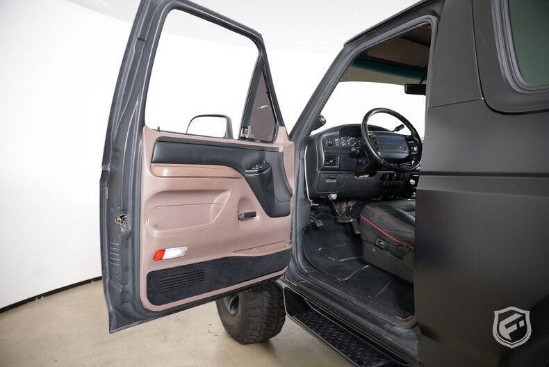 1996 Ford Bronco