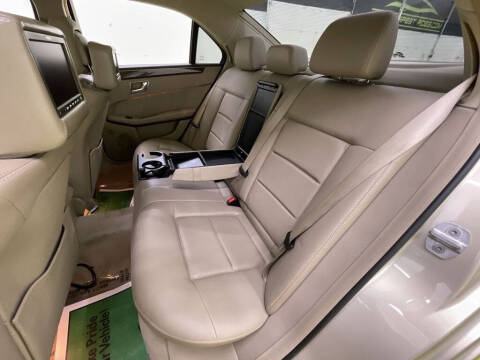 2010 Mercedes-Benz E-Class