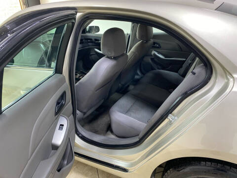 2015 Chevrolet Malibu LS