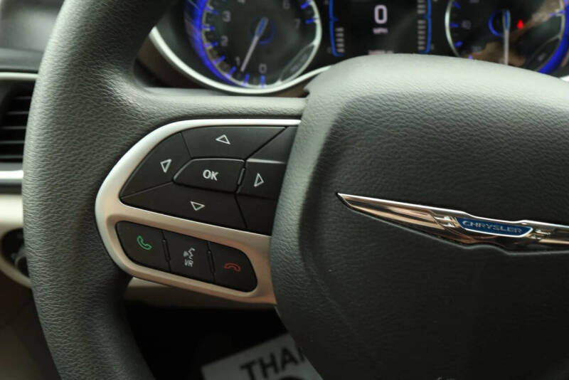 2017 Chrysler Pacifica Touring