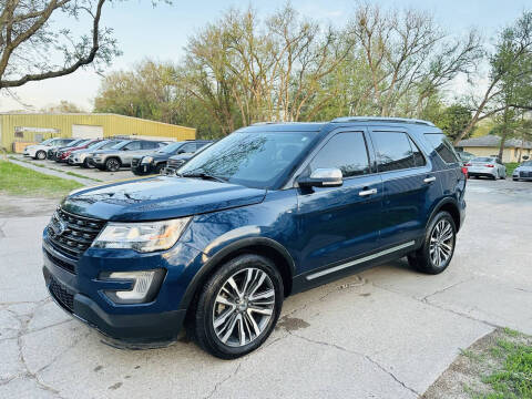 2017 Ford Explorer Platinum