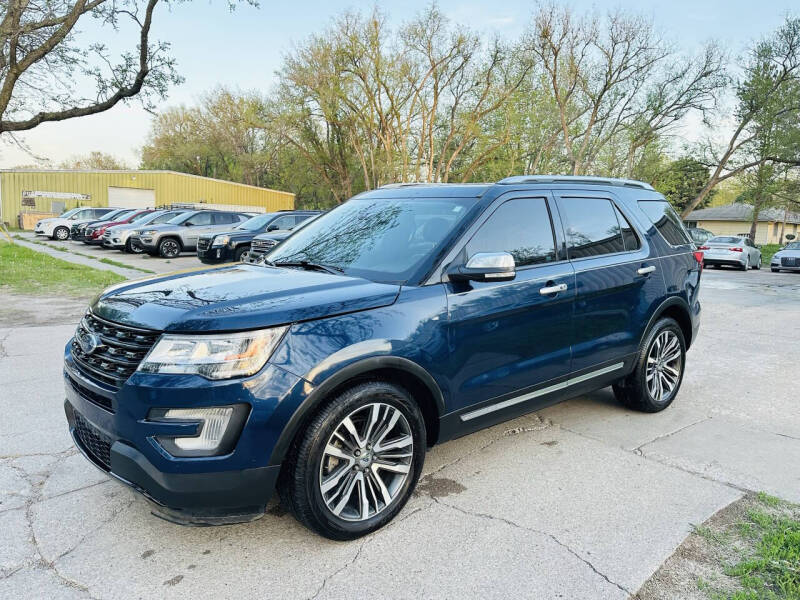 2017 Ford Explorer Platinum