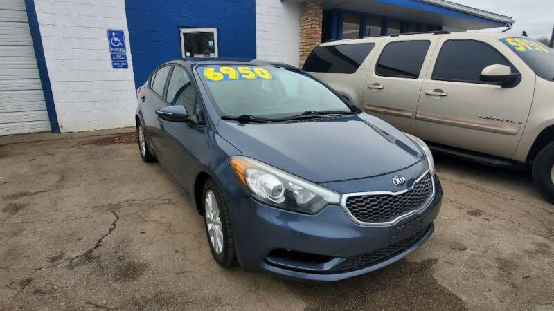 2015 Kia Forte for sale at JJ's Auto Sales in Independence MO