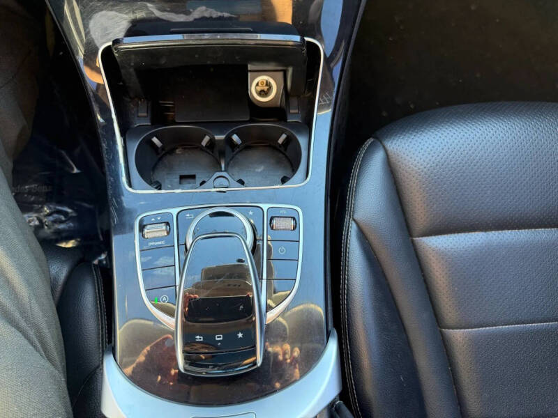 2016 Mercedes-Benz C-Class