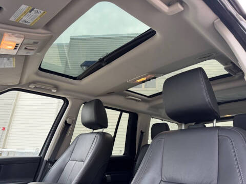 2015 Land Rover LR4 HSE LUX