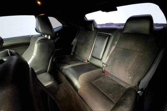 2015 Dodge Challenger R/T Plus