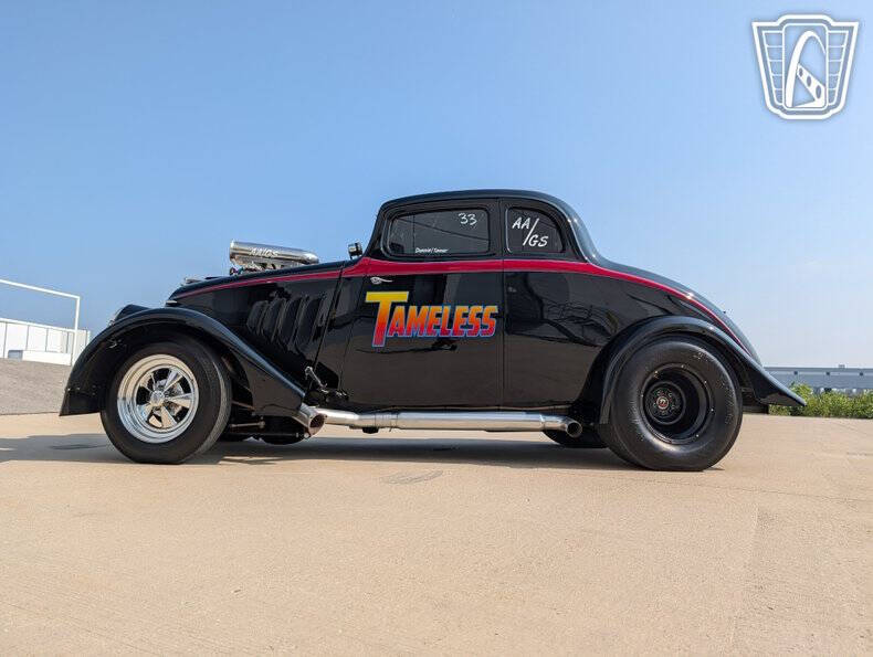 1933 Willys Coupe