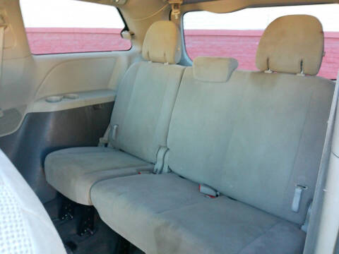 2018 Toyota Sienna L 7-Passenger