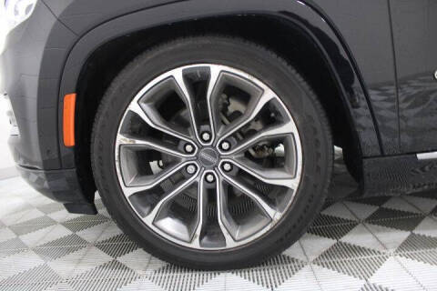 2022 Jeep Grand Wagoneer Series III