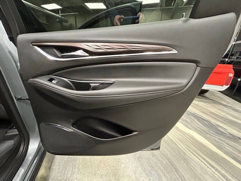 2023 Buick Enclave Avenir
