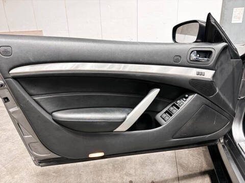 2015 Infiniti Q60 Convertible