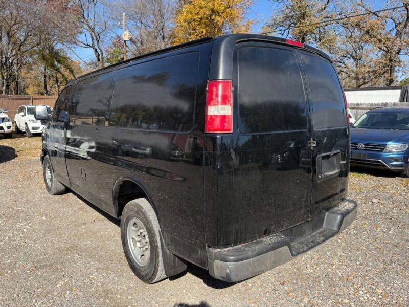 2017 Chevrolet Express 2500