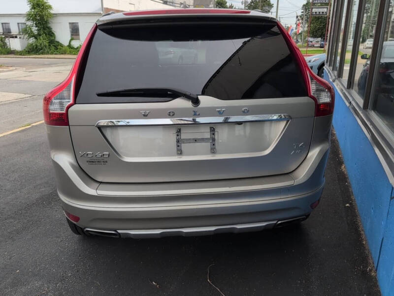2015 Volvo XC60 T6