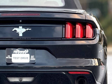 2015 Ford Mustang V6