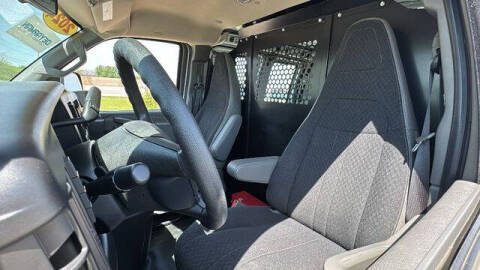 2024 Chevrolet Express 2500