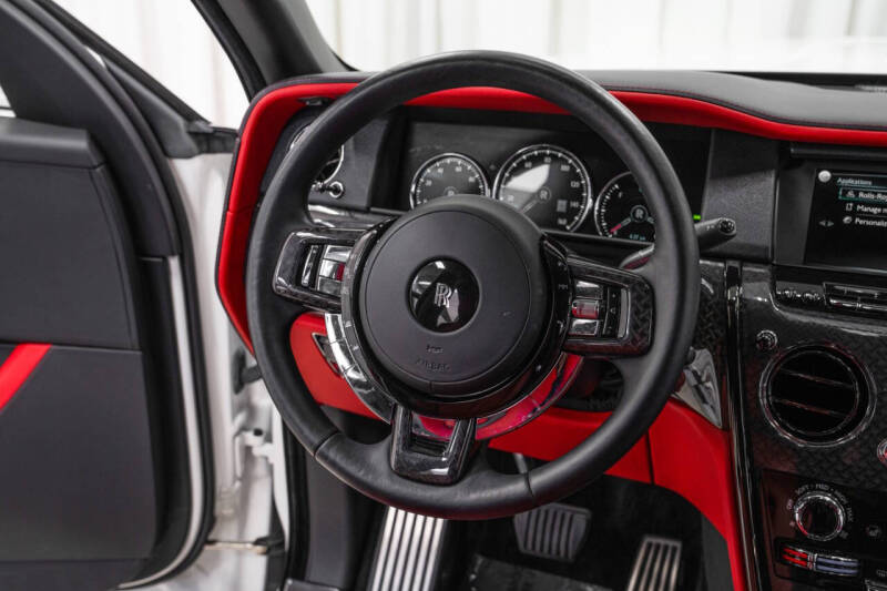 2023 Rolls-Royce Black Badge Cullinan