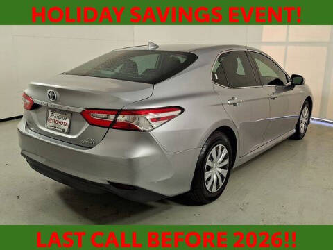 2019 Toyota Camry Hybrid LE