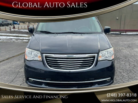2014 Chrysler Town and Country for sale at Global Auto Sales in Hazel Park MI