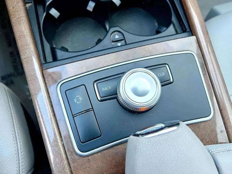 2012 Mercedes-Benz E-Class