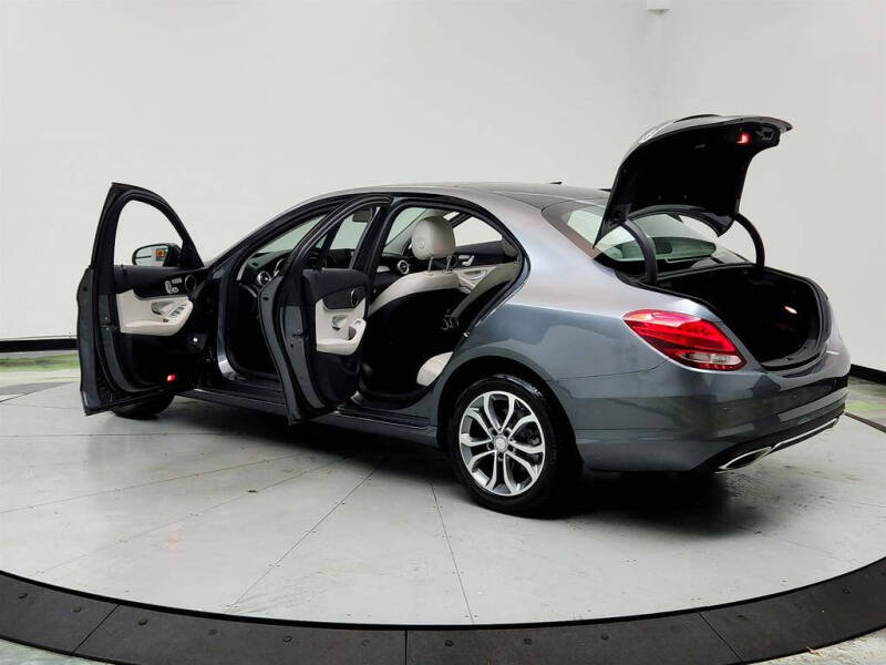 2017 Mercedes-Benz C-Class