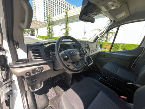2025 Ford Transit