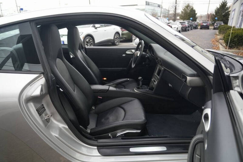 2005 Porsche 911 Carrera