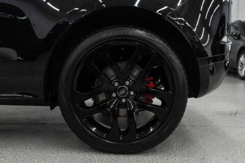 2023 Land Rover Range Rover Evoque P300 R-Dynamic HST