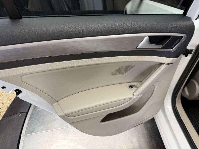 2015 Volkswagen Golf SportWagen TSI SE