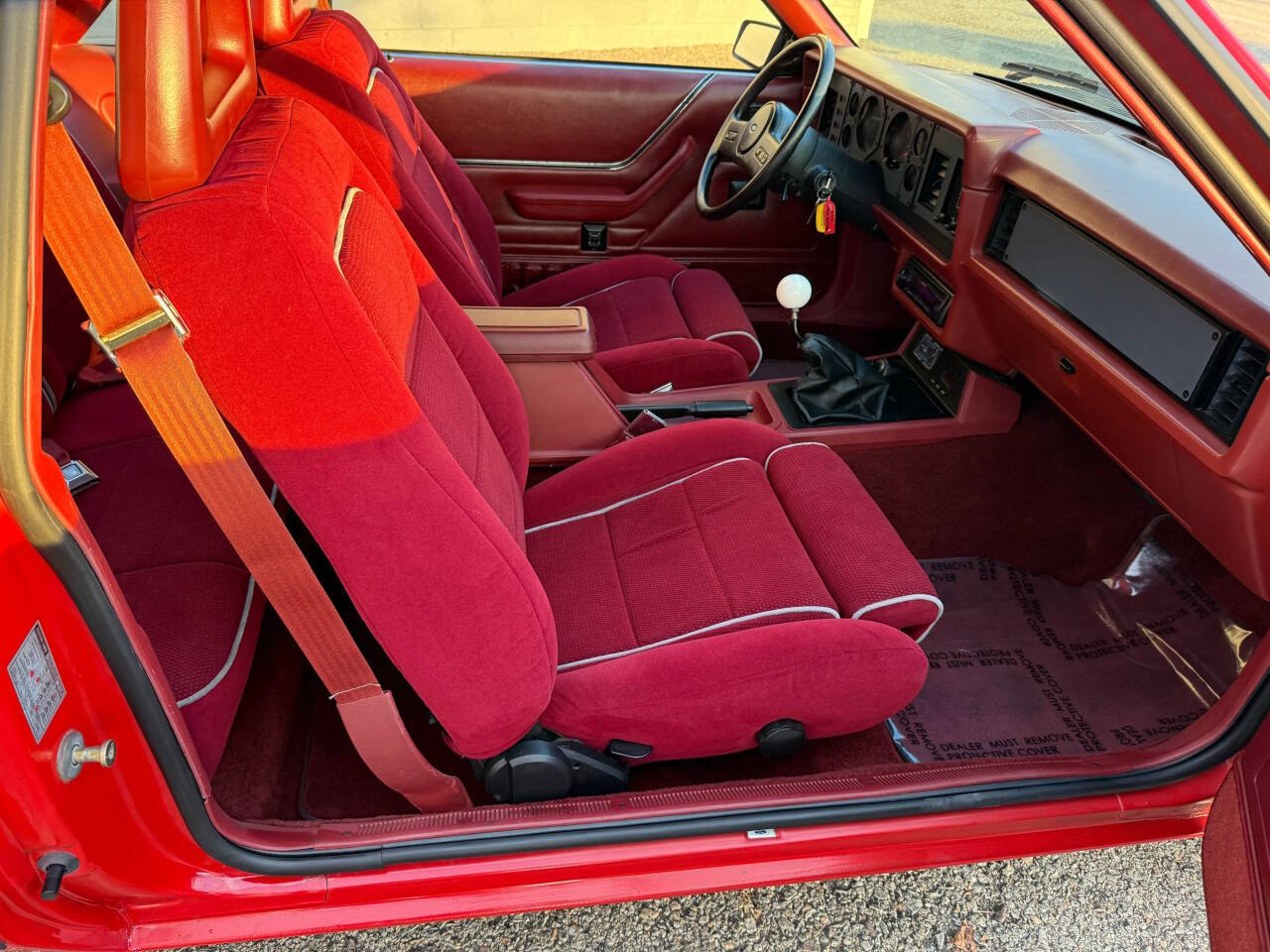 1986 Ford Mustang 19