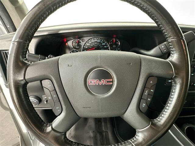 2023 GMC Savana 2500