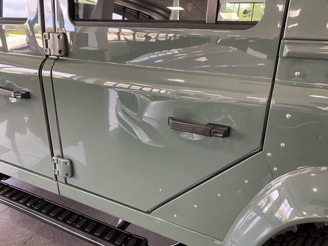 1999 Land Rover Defender 21