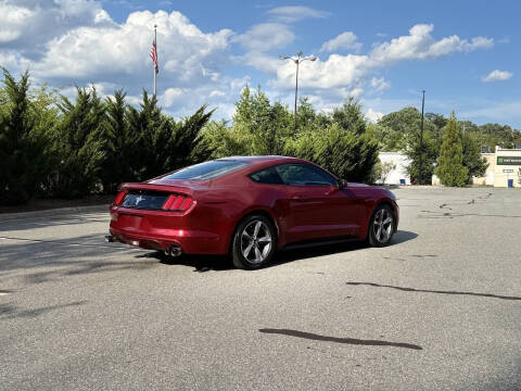 2016 Ford Mustang V6