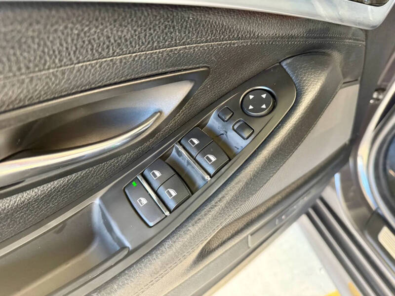 2014 BMW 5 Series 528i